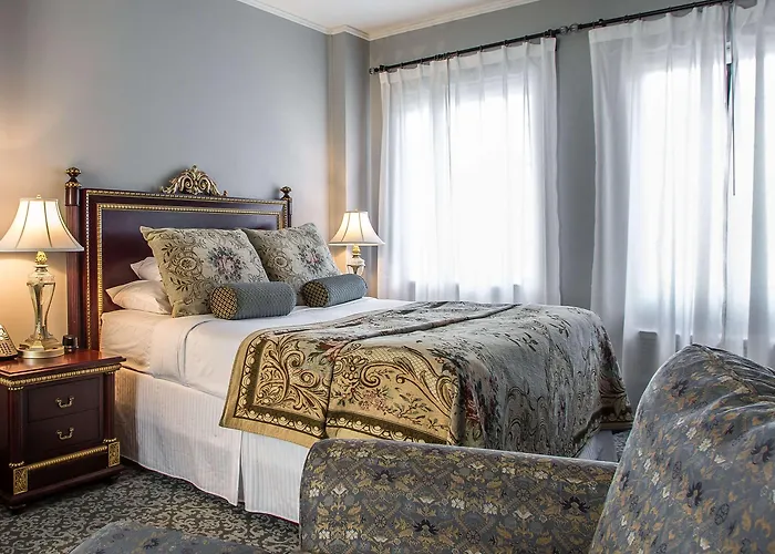 Margarita European Inn, Ascend Collection 3*