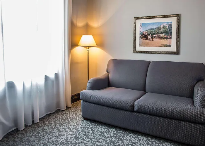 Margarita European Inn, Ascend Collection 3*