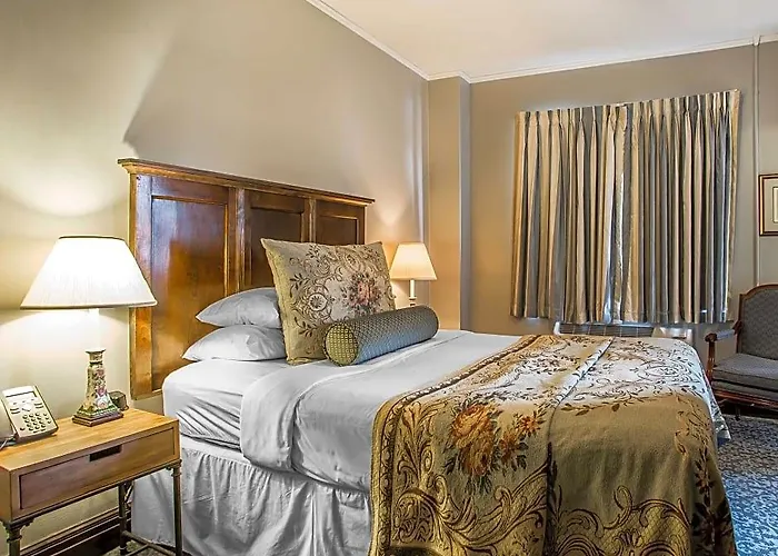 Hotel Margarita European Inn, Ascend Collection Evanston