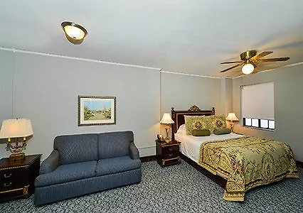 Hotel Margarita European Inn, Ascend Collection 3*