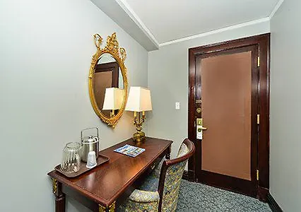 Margarita European Inn, Ascend Collection